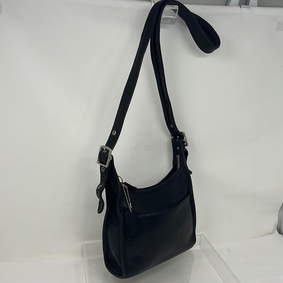 Coach Legacy K9N-9997 Black Leather Crossbody Shoulder Zip Bag - Picture 3 of 14